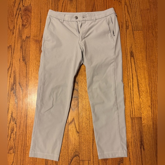 Lululemon Athletica light gray slim fit Commission pants - Picture 1 of 3